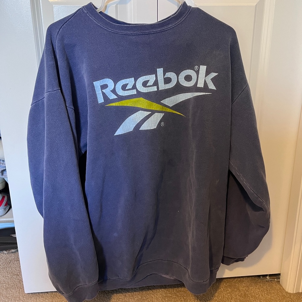 Vintage oversized Reebok crew neck